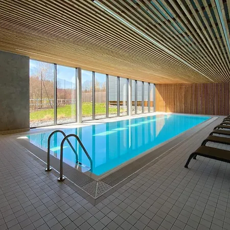 V Tee House * Celadna